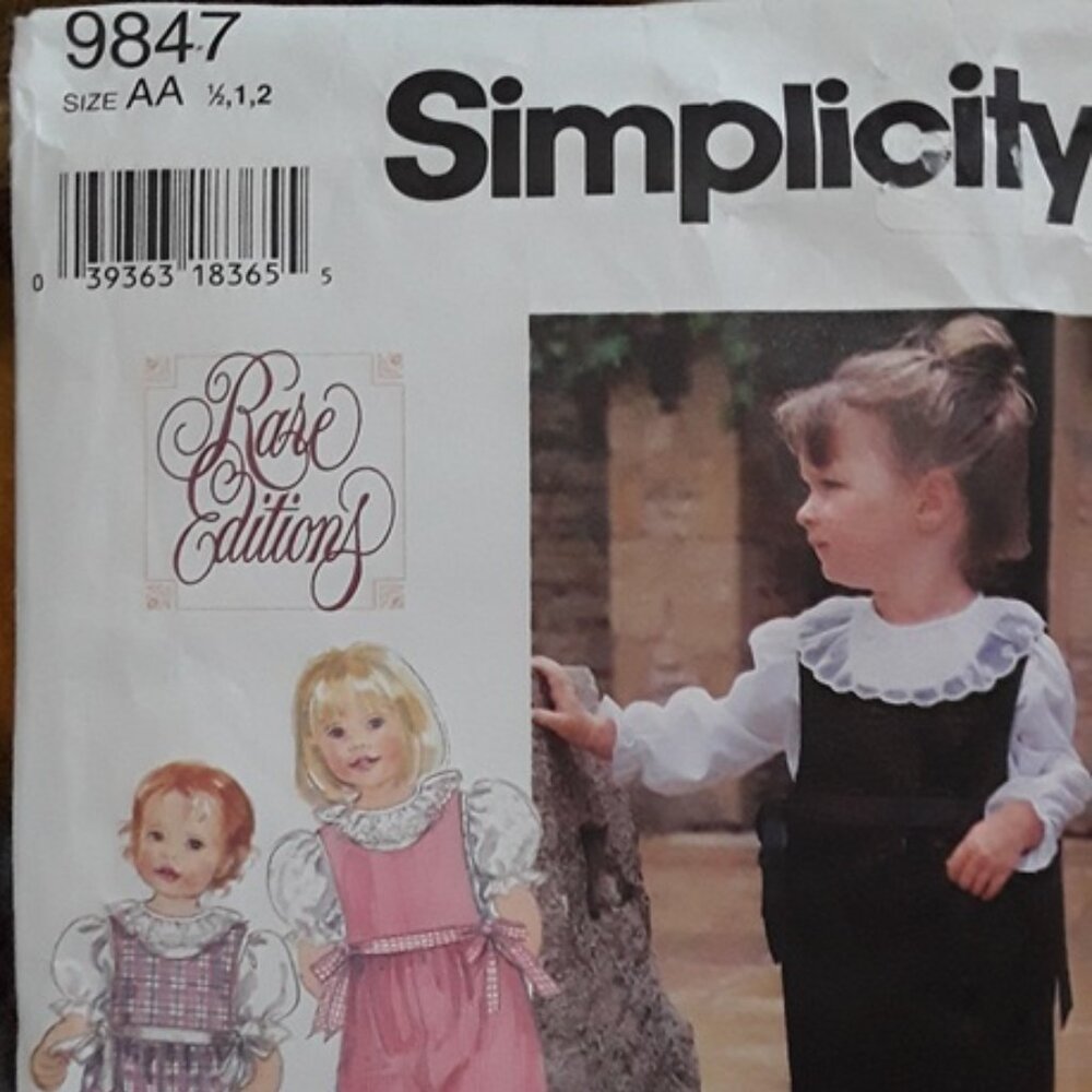 Simplicity Paper Clothing Pattern #9847